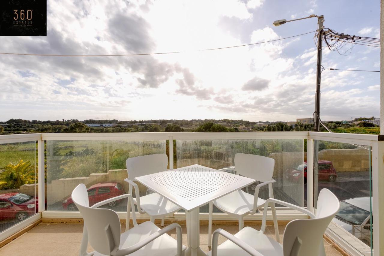 Stunning 3Br W/Country View Apartment In M'Scalak By 360 Estates Marsaskala Exteriör bild